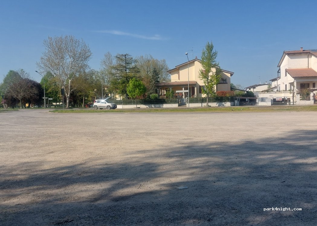 (40024) Castel San Pietro Terme - Via Magnani — foto