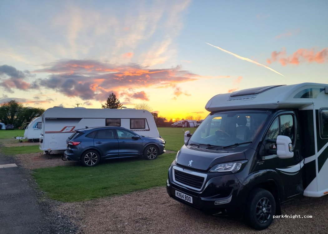 White House Farm Camping — foto