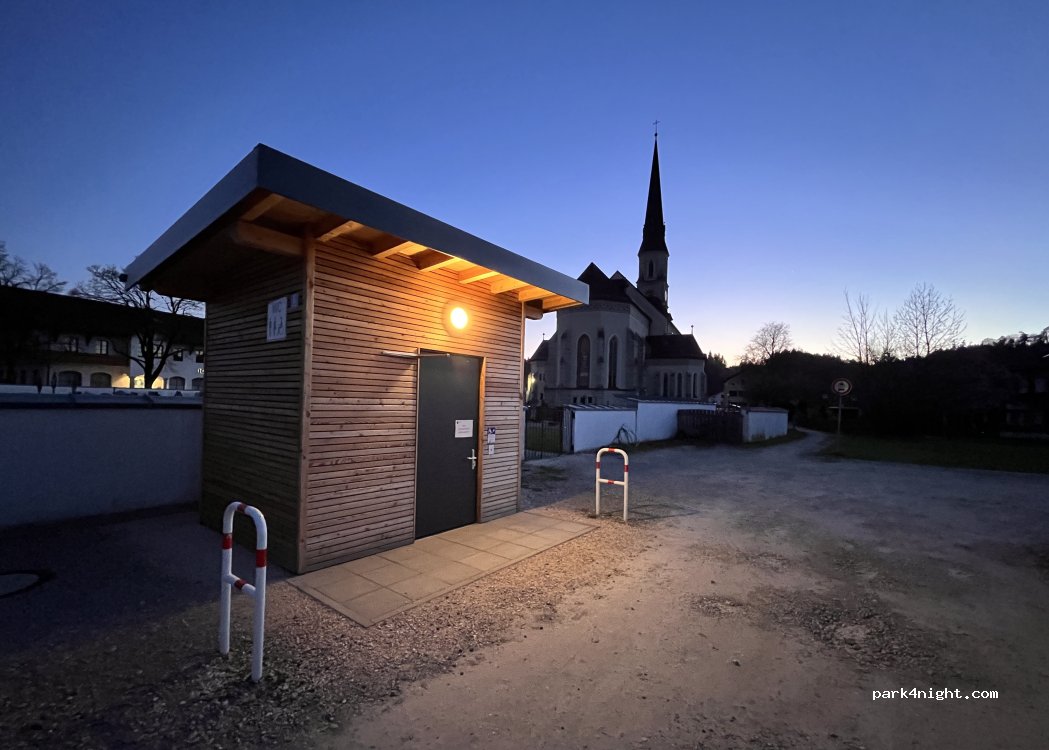 (83349) Palling - Tyrlachinger Straße — foto