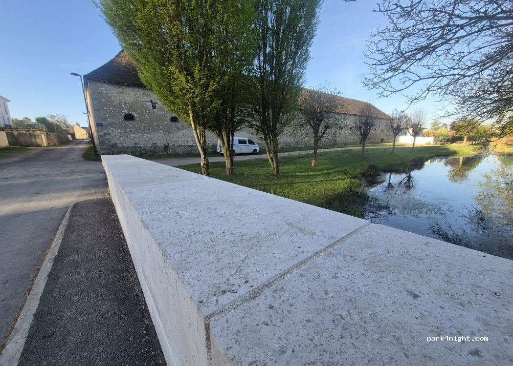 (77130) Marolles-sur-Seine - Rue du Bois aux Moines — foto 4