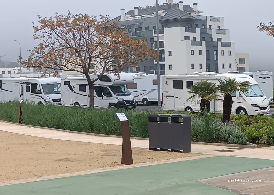 (29200) Antequera - Calle Teresa Espinosa Moreno — foto 3
