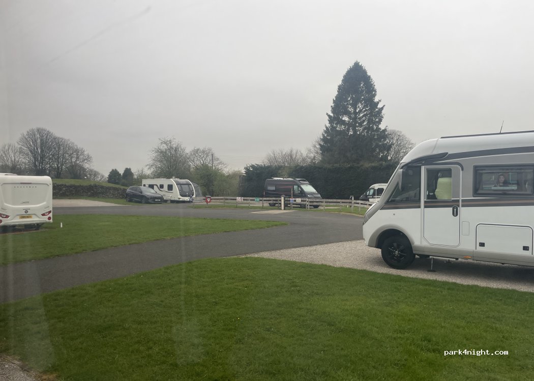 Kendal Camping and Caravanning Club Site — foto