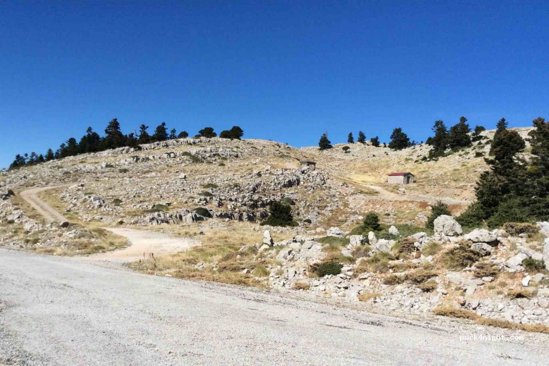 (320 04) Eptalofos - Unnamed Road — foto