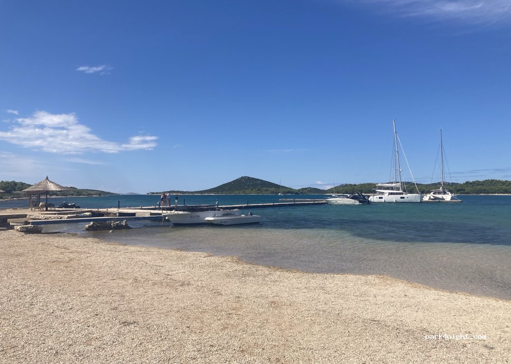 Bikini Beach Bar — foto 4