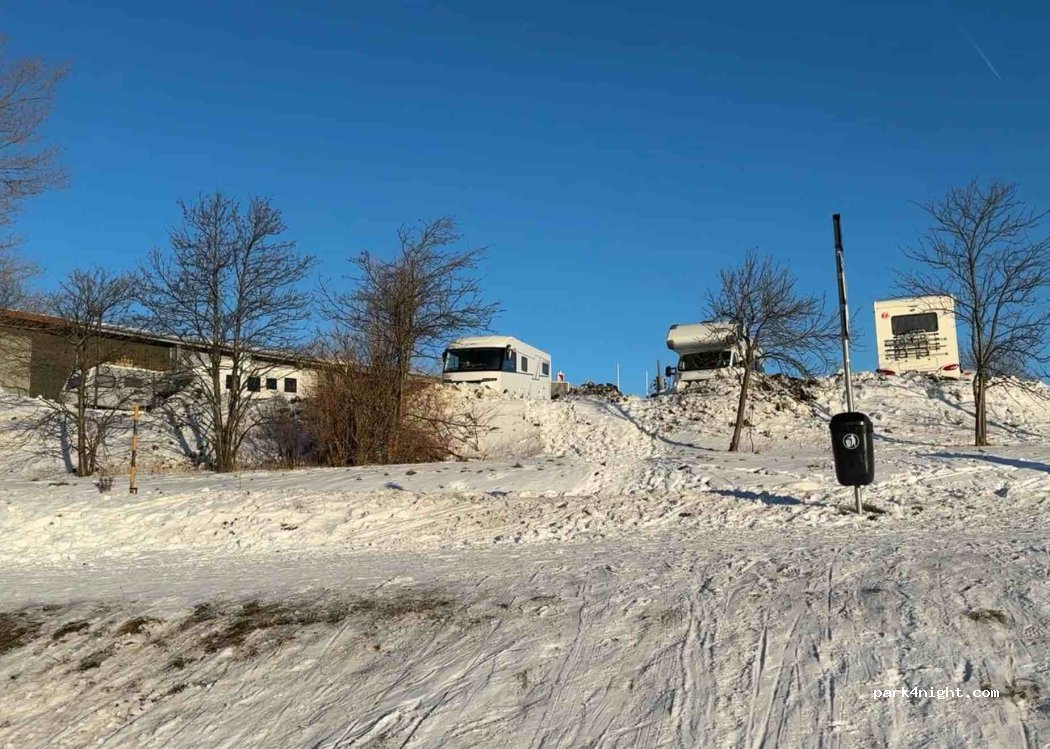 (09484) Oberwiesenthal - 11A Vierenstraße — foto 4