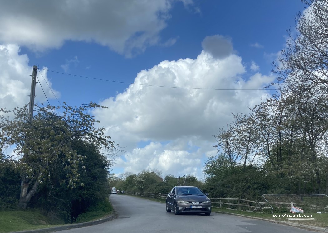 (RM3 0AQ) London Borough of Havering - Colchester Road — foto