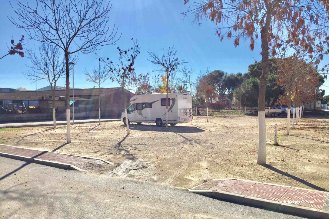 (41719) Guadalema de los Quinteros - 20 Calle Cementerio de Guadalema — foto