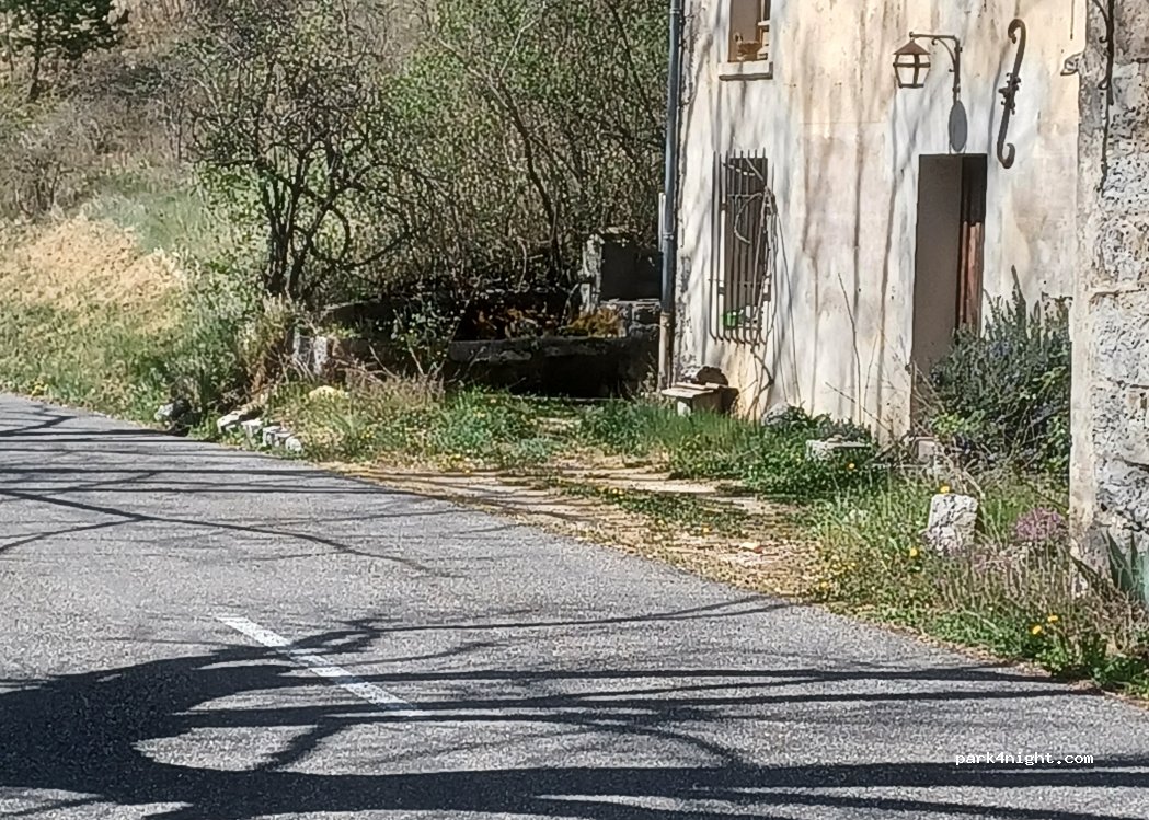 (04120) Castellane - Route de Draguignan — foto 2