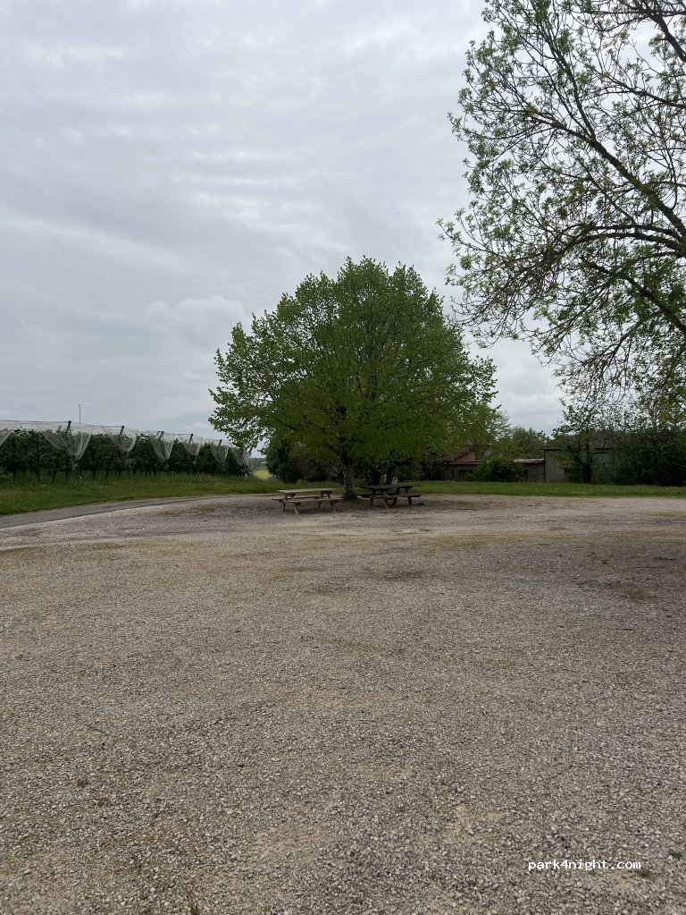 (82130) Lamothe-Capdeville - Rte d'Aussac — foto 2