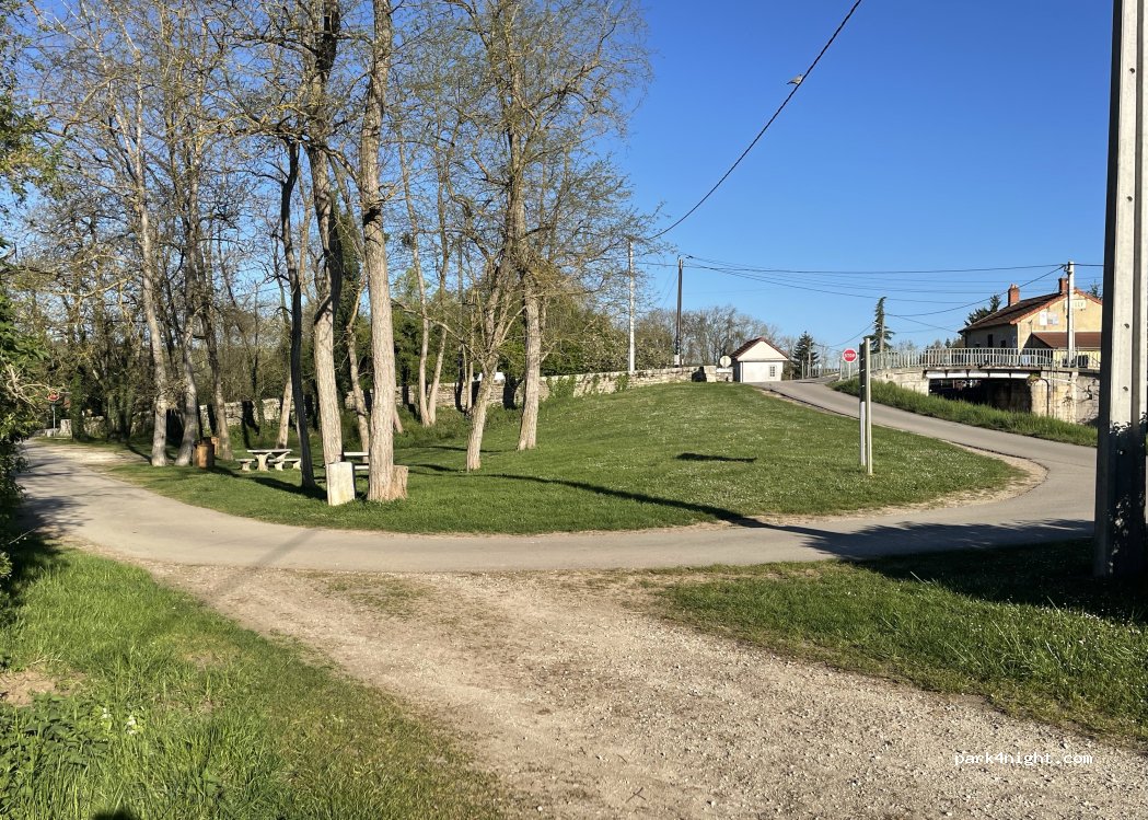 (71150) Fragnes-la-Loyère - Voie Verte du Canal du Centre — foto