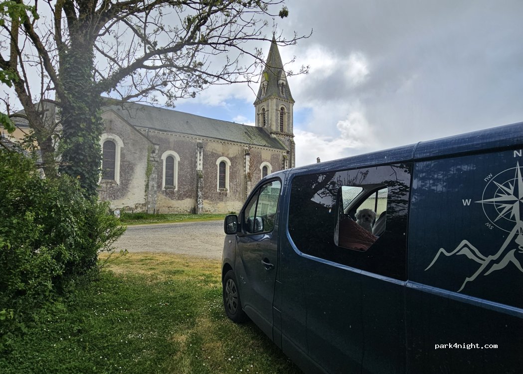 (85670) Falleron - Rue de l' Eglise — foto 2