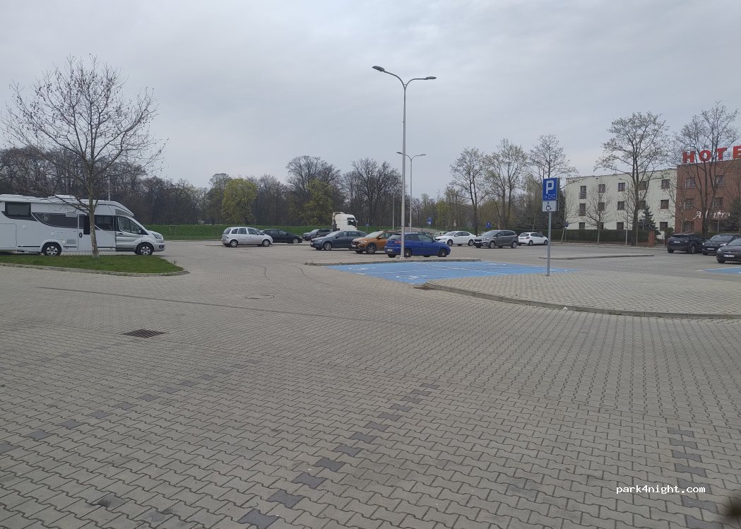 (59-220) Legnica - Bielańska — foto 4