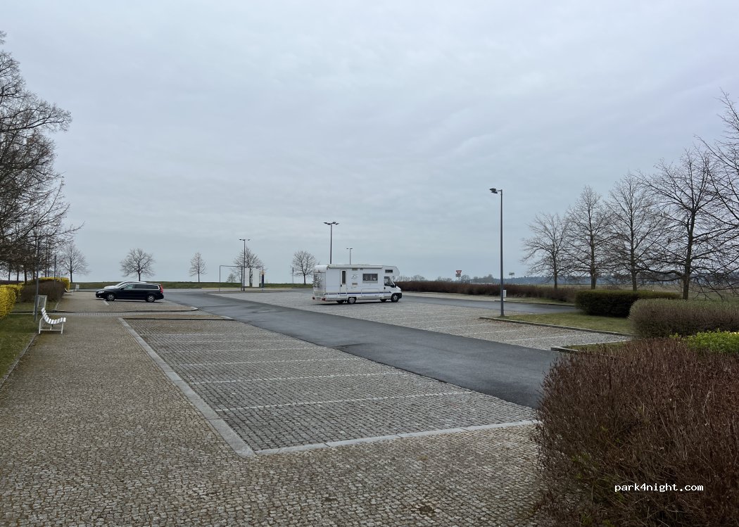 (33141) Kralovice - 201 — foto