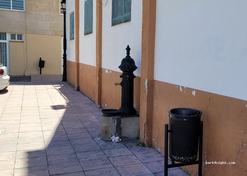 (12192) Vilafamés - Carrer de les Germanes Mas — foto