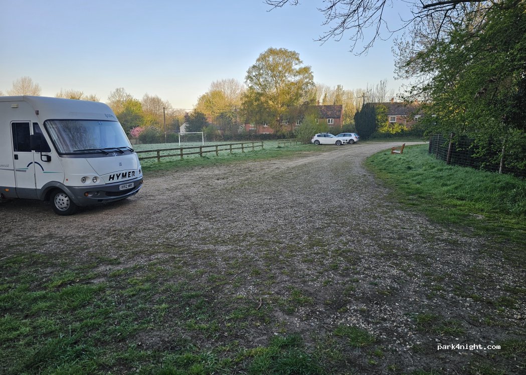 (NR21 0EL) North Norfolk - Fulmodeston Road — foto