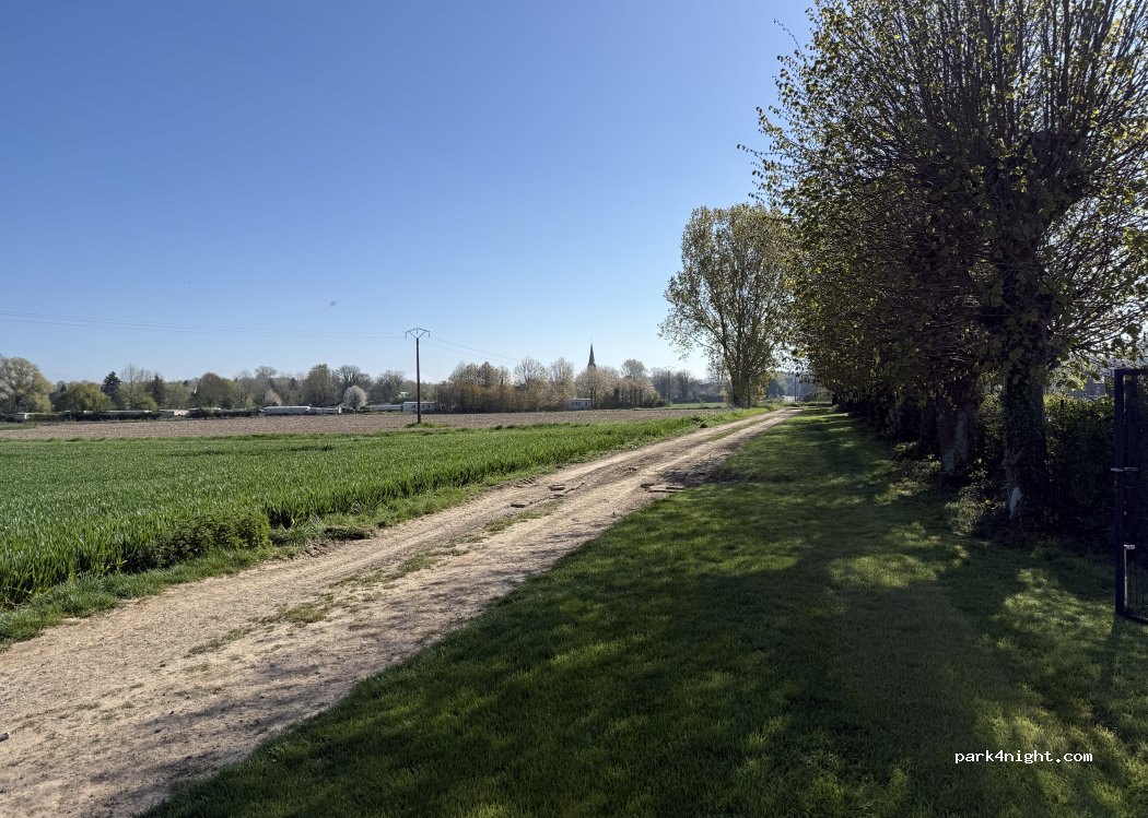 (80800) Cerisy - Rue du Calvaire — foto 4