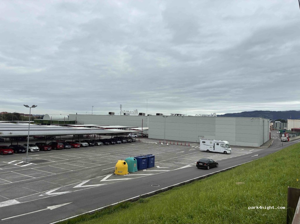(33211) Gijón - Camín del Fondo de Porceyo — foto 3