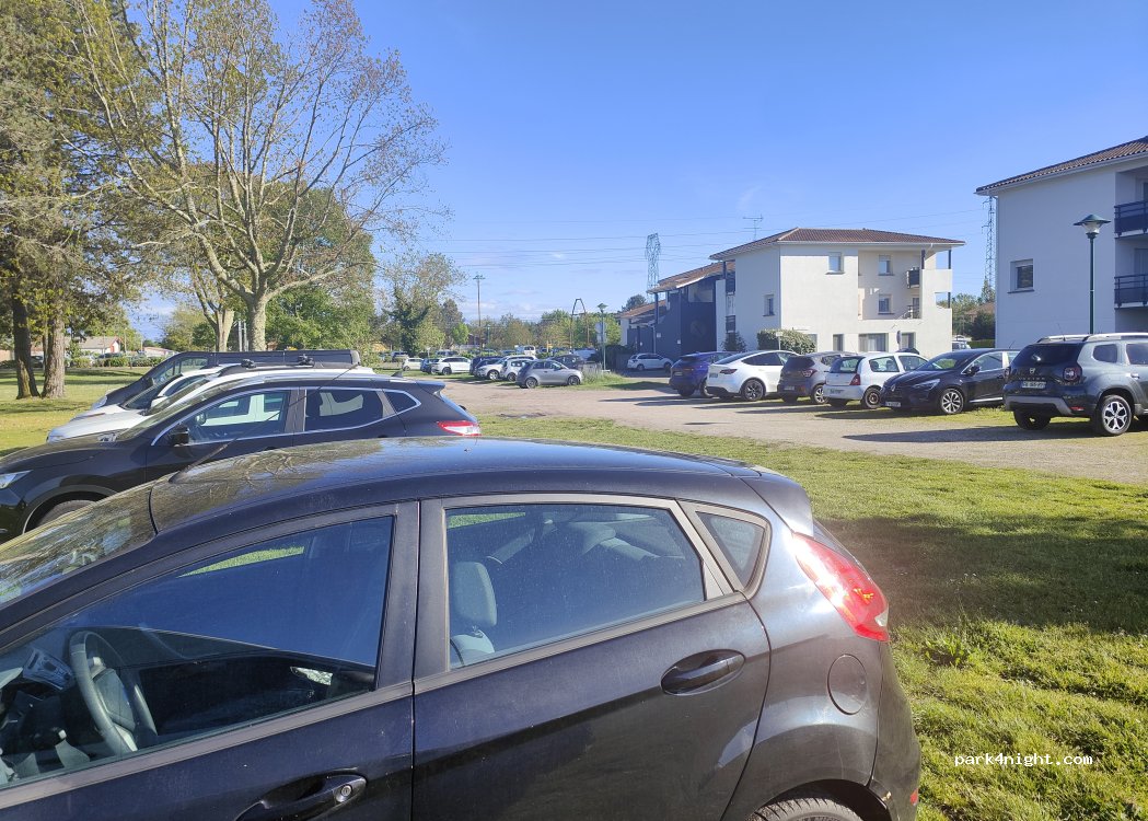 (33380) Marcheprime - Rue des Résiniers — foto 3