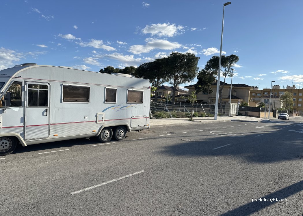 (03320) Elx / Elche - Carrer del Jardí — foto 2