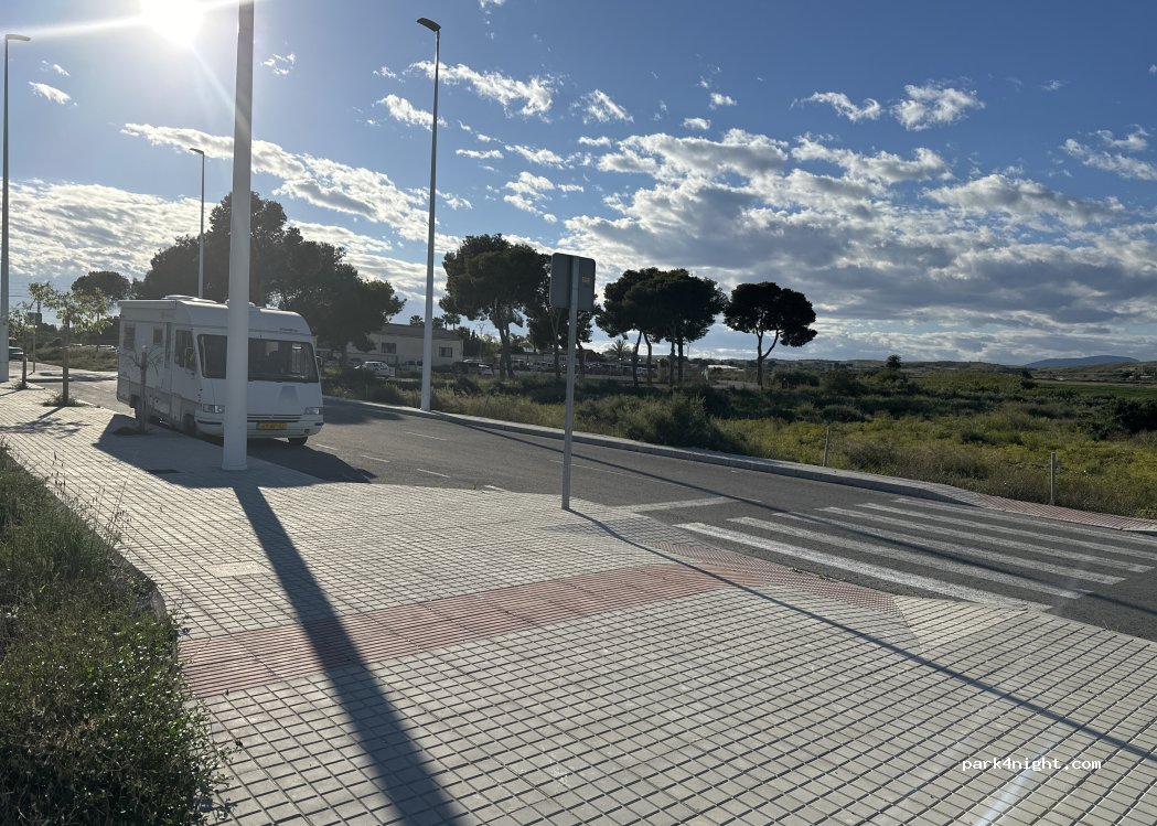 (03320) Elx / Elche - Carrer del Jardí — foto 3