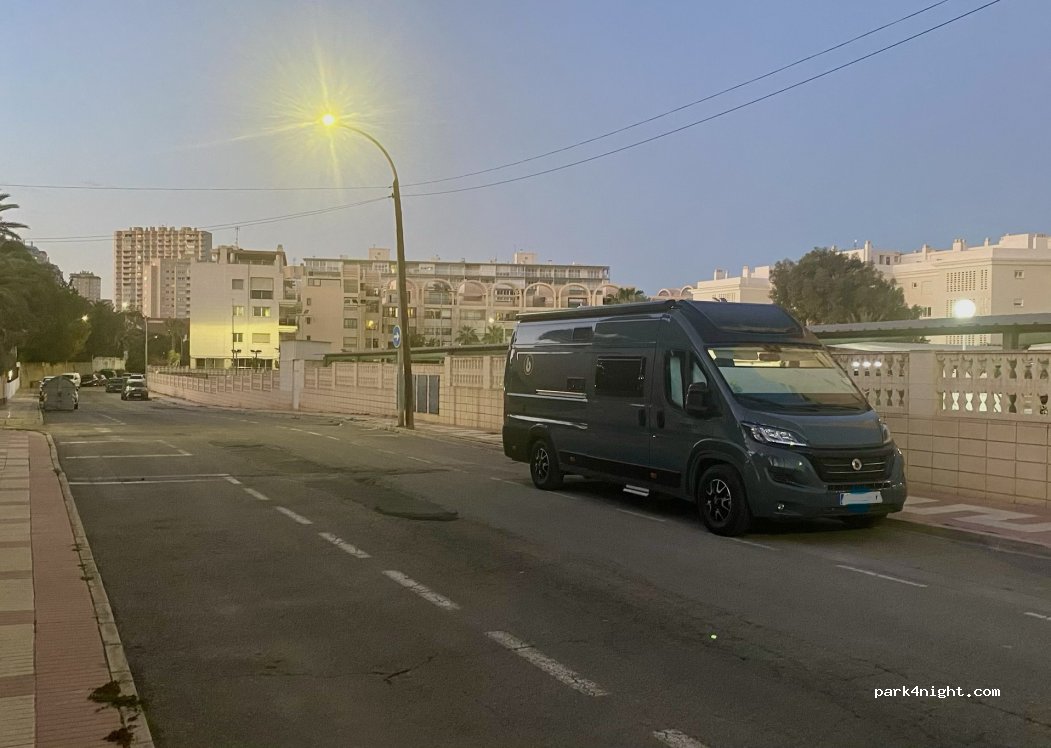 (03560) el Campello - calle de Tarragona — foto