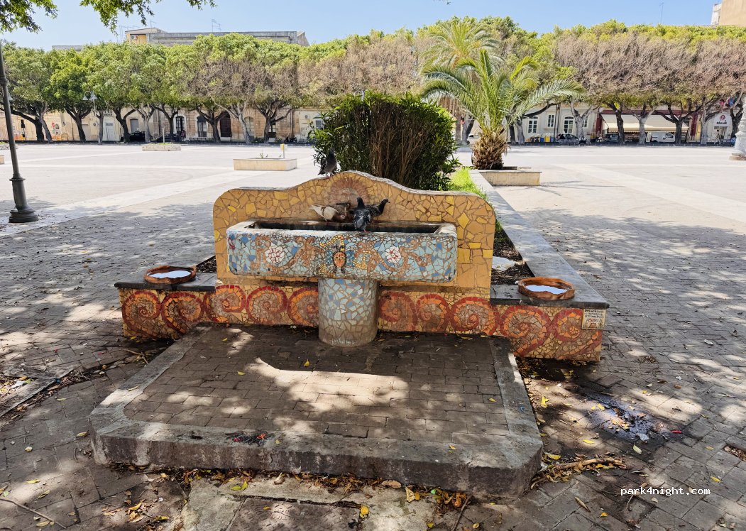 (96100) Syracuse - Piazza Santa Lucia, 36 — foto