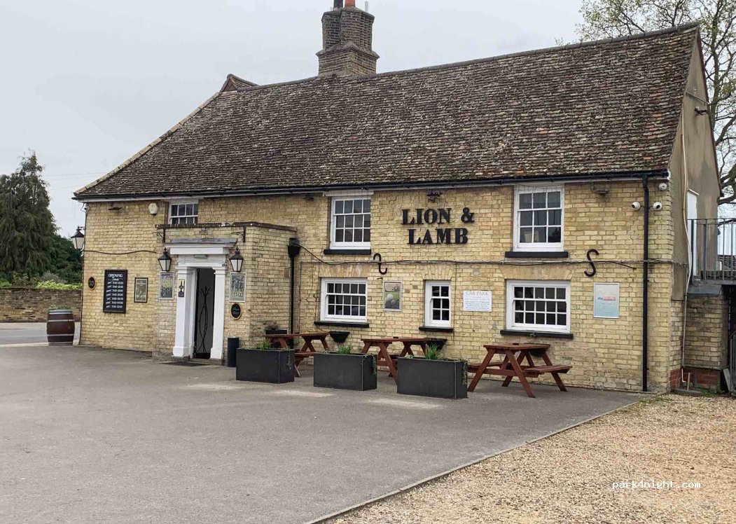 (CB24 6AJ) South Cambridgeshire - High Street — foto