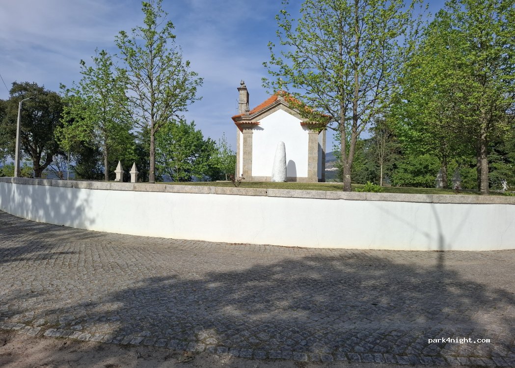 () São Cristóvão de Mondim de Basto - Unnamed Road — foto 2