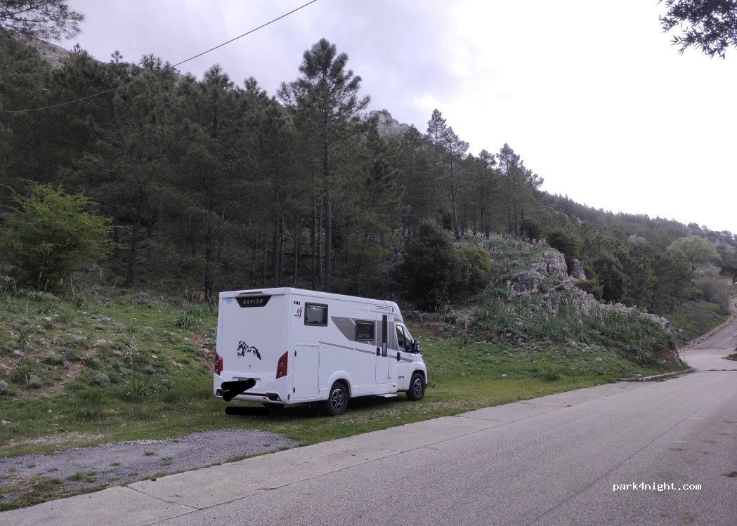 (08040) Gàiru/Gairo - Via della Pineta — foto