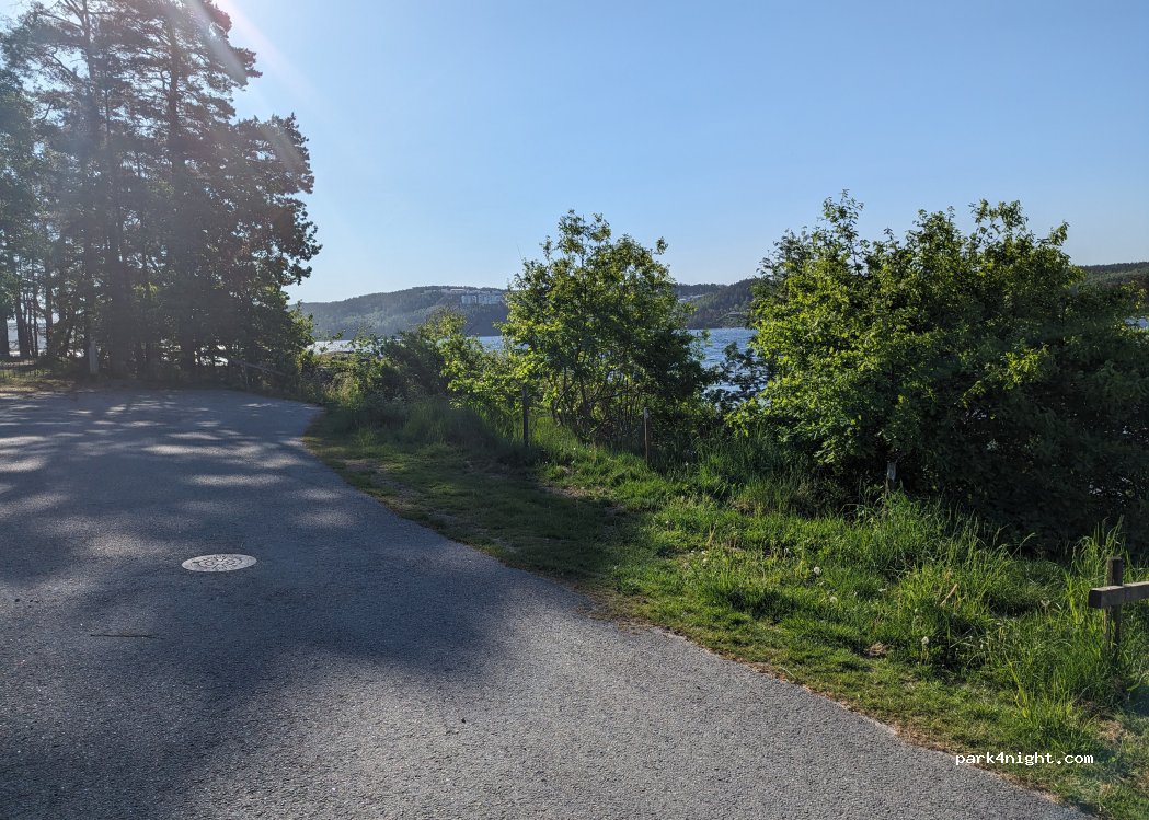 (45175) Herrestad - Småkullevägen — foto 2