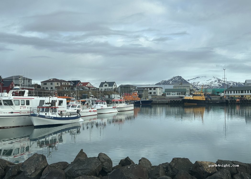 (780) Höfn - Bátstangi — foto