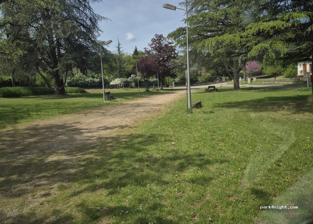 (46260) Limogne-en-Quercy - Avenue de Cahors — foto 2