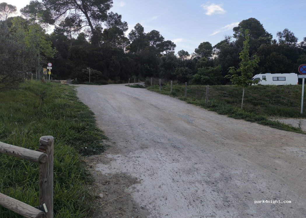 (08221) Terrassa - Carretera del Sanatori — foto 4