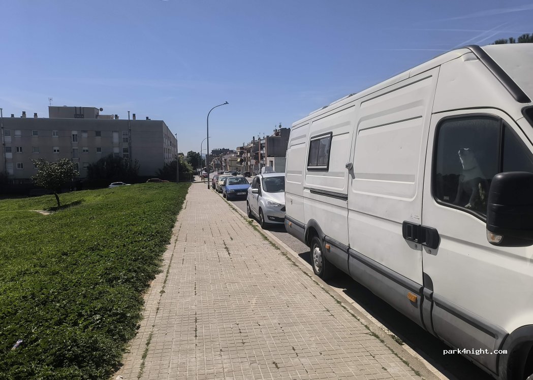 (08221) Terrassa - Avinguda del Pintor Mir — foto 2