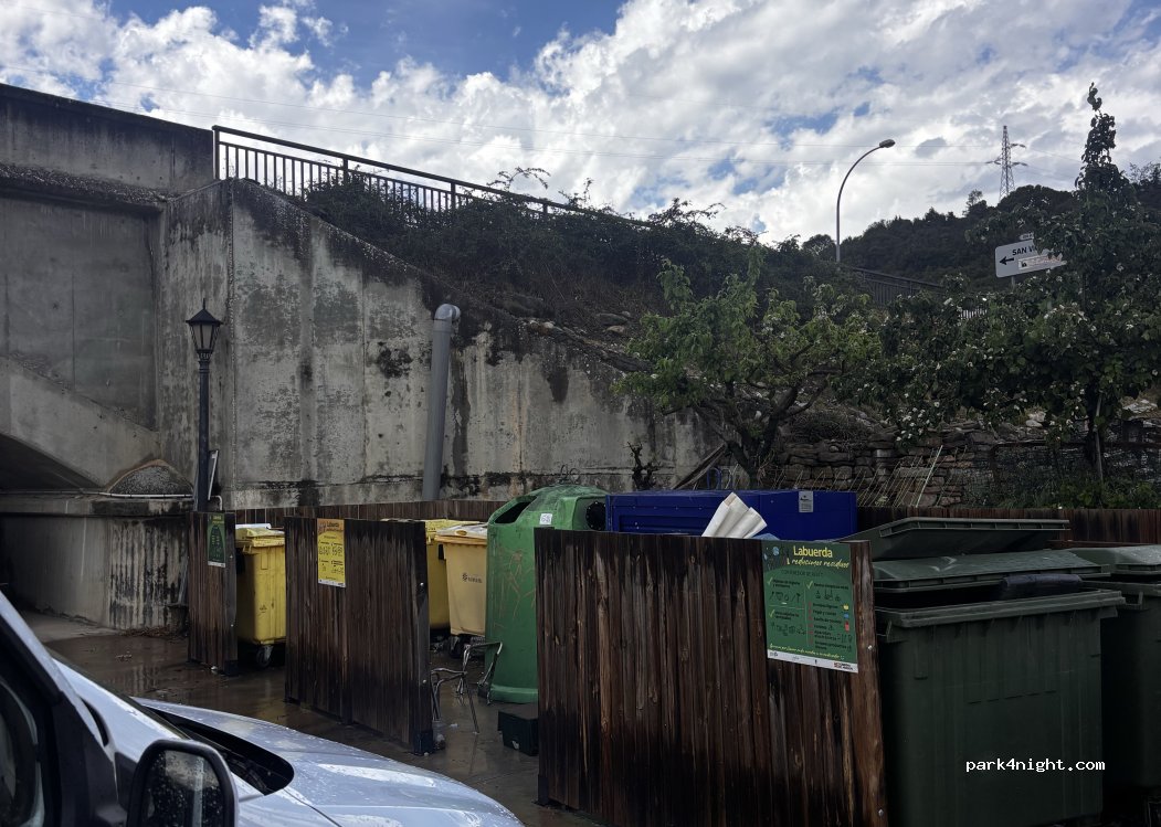(22330) Labuerda - Unnamed Road — foto