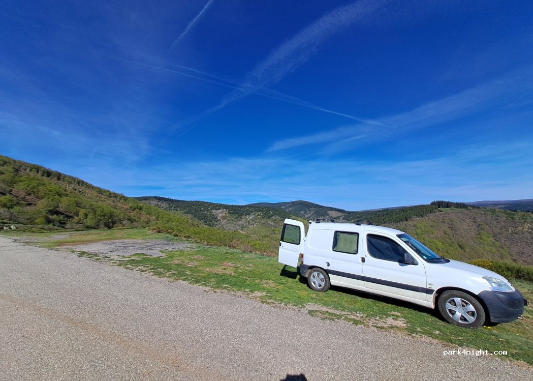 (48800) Prévenchères - — foto