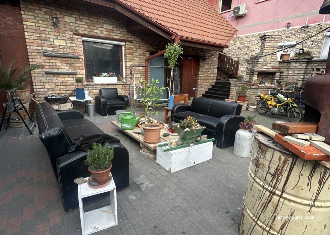 () Gyál - Petőfi Sándor utca — foto 3