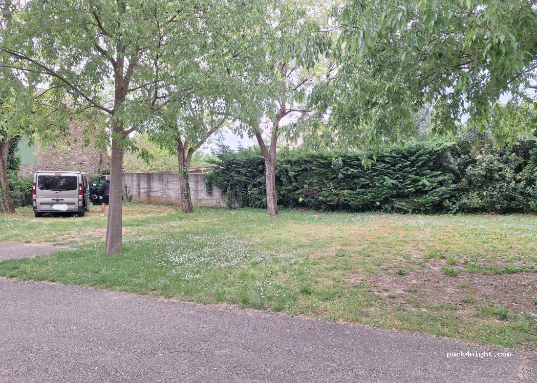Camping municipal Mon Village de St Martin d'Ardèche — foto