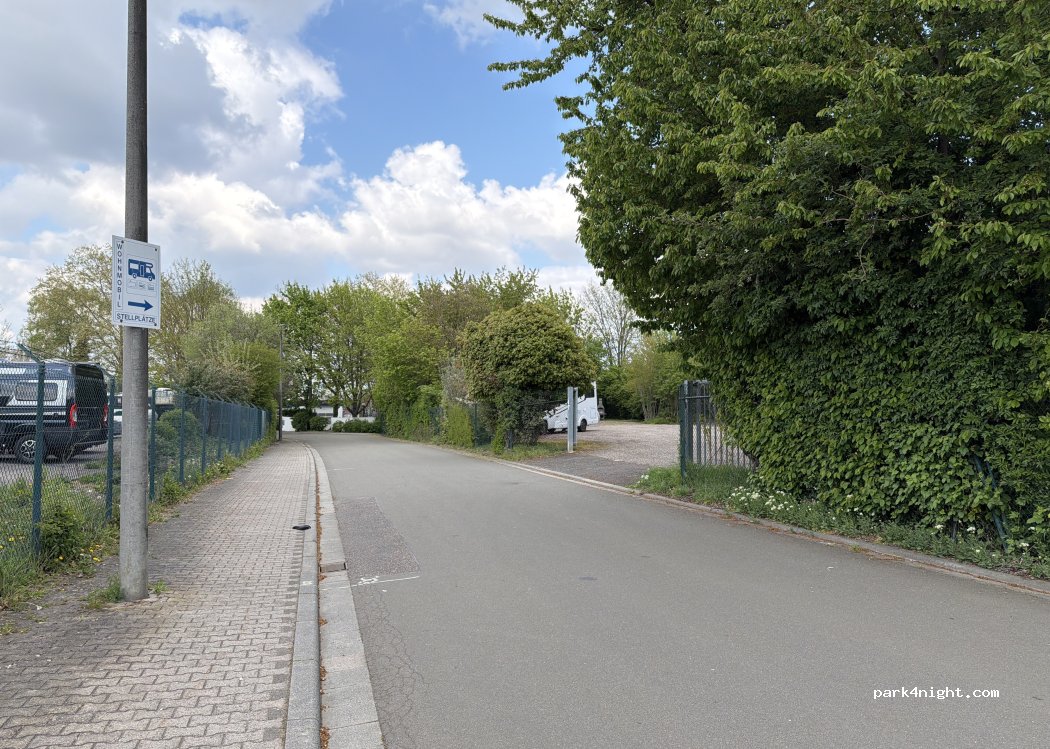 (55576) Sprendlingen - Graf-von-Sponheim-Straße — foto 5