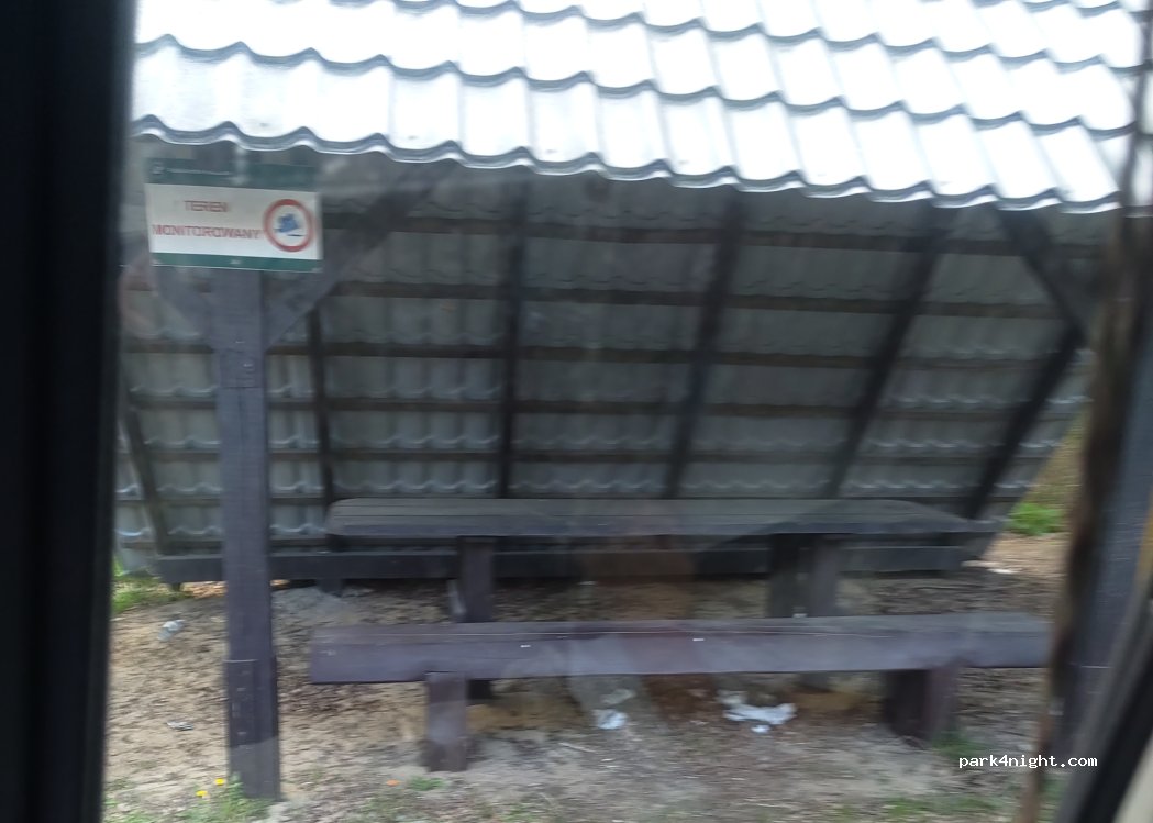 (46-282) Oś - Unnamed Road — foto