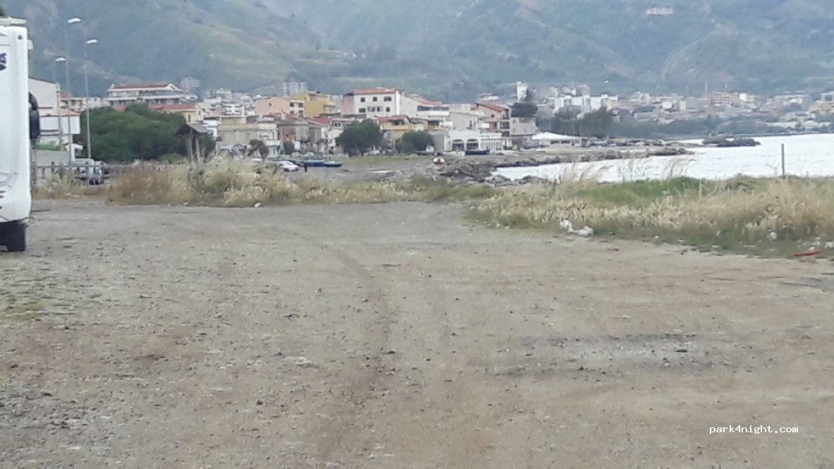 (89135) Reggio Calabria - 1d Via Marina — foto