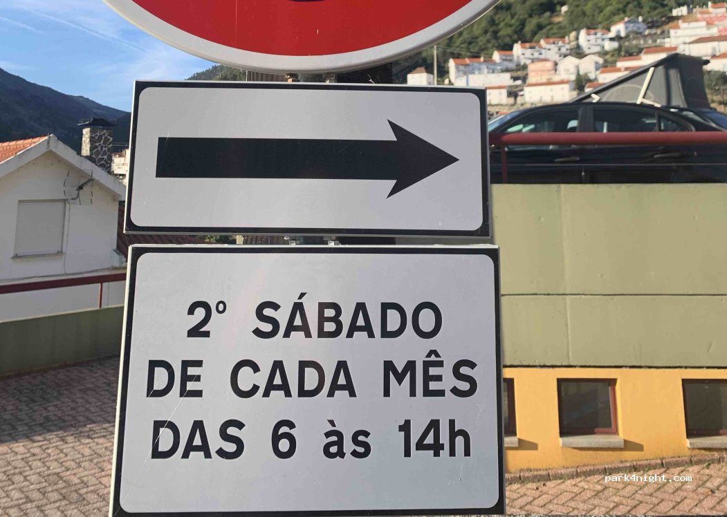 (6260) Manteigas - Rua 1 de Maio — foto 5