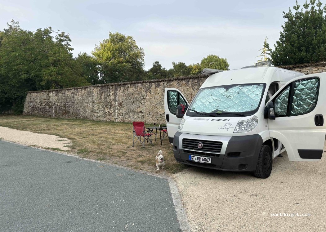 (79230) Prahecq - 2 Rue du Château de la Voûte — foto