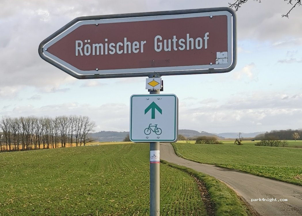 Parkplatz beim Gutshof — foto 5