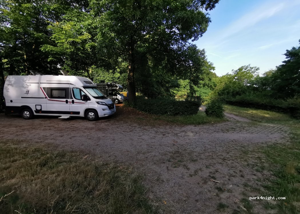 (64646) Heppenheim (Bergstraße) - 41 Starkenburgweg — foto 3