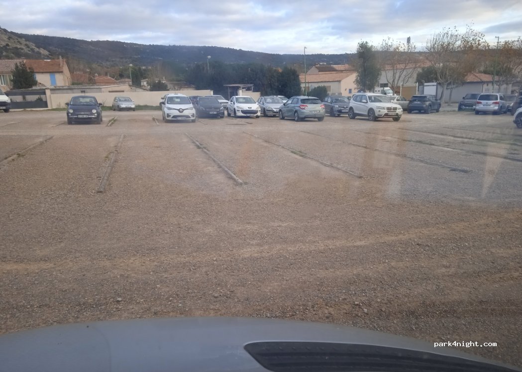 (83120) Le Plan-de-la-Tour - Rue Cardenille — foto 3