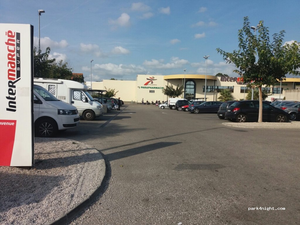 (06270) Villeneuve-Loubet - 28-62 Avenue des Maurettes — foto