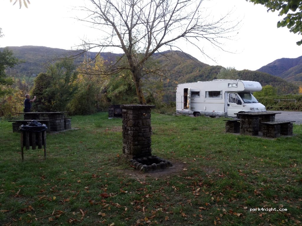 (41021) Fanano - 2056 Via Porrettana — foto
