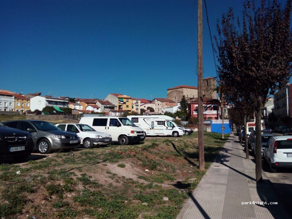 (10400) Jaraíz de la Vera - 118F Avenida de la Constitución — foto