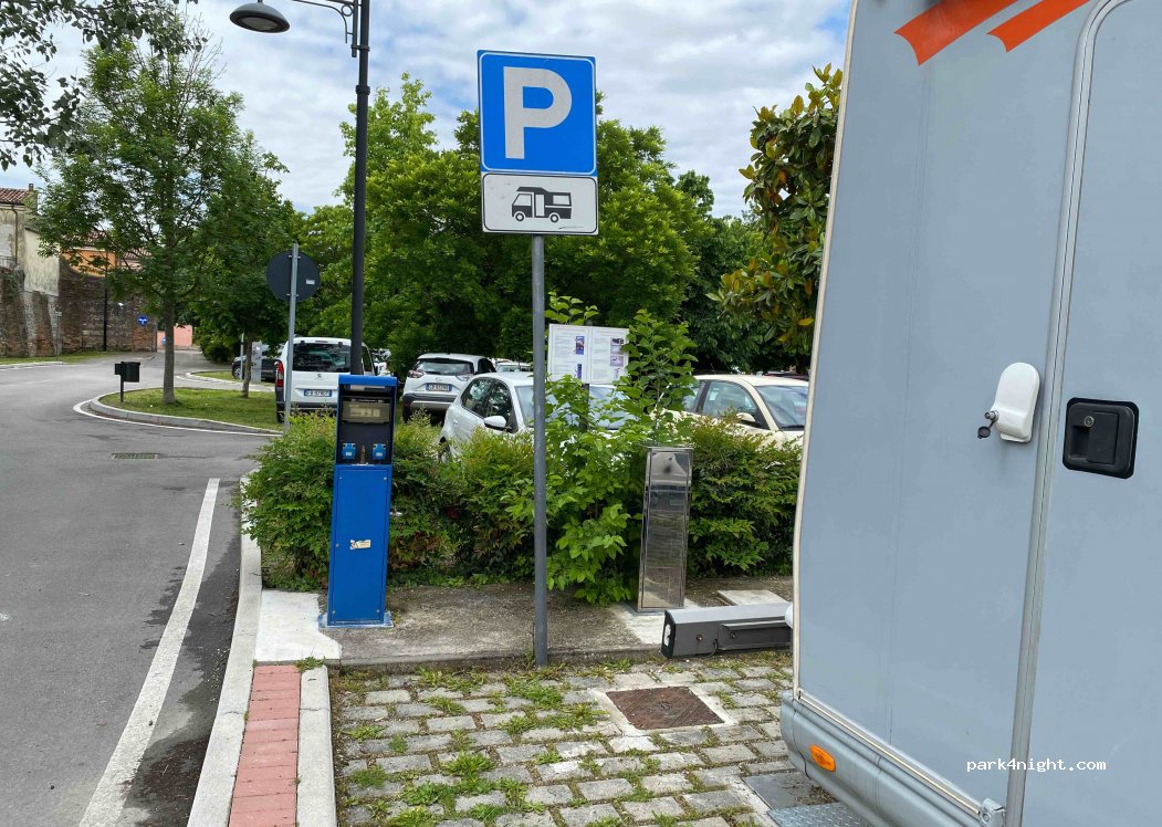 Parcheggio Principe Umberto — foto 2
